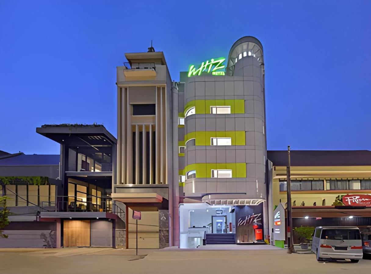 Whiz Hotel Falatehan 자카르타 외부 사진