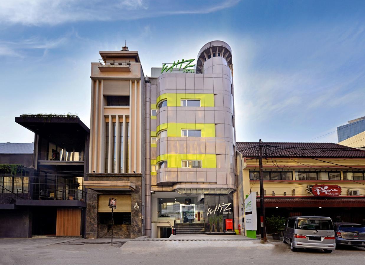 Whiz Hotel Falatehan 자카르타 외부 사진