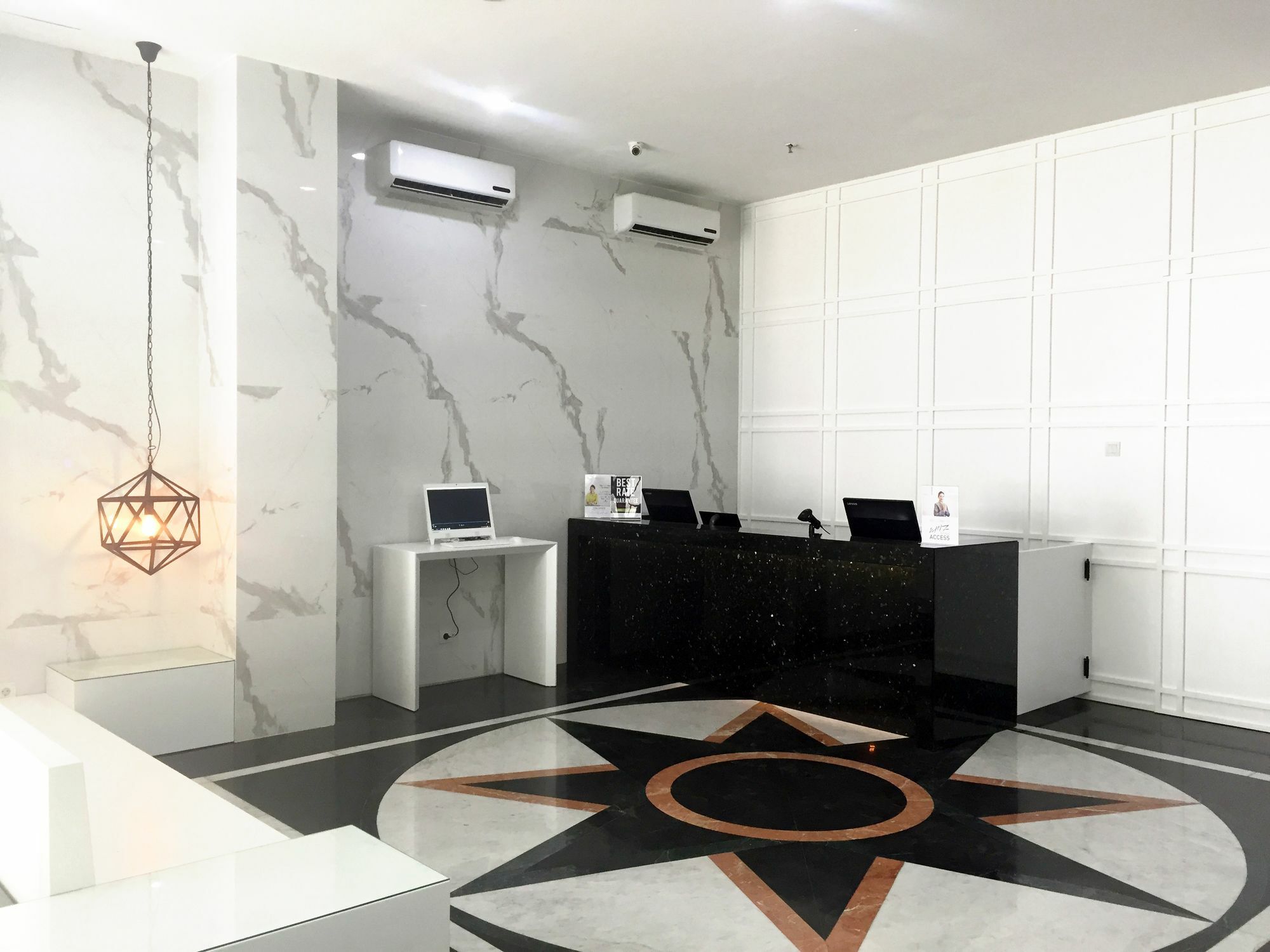 Whiz Hotel Falatehan 자카르타 외부 사진